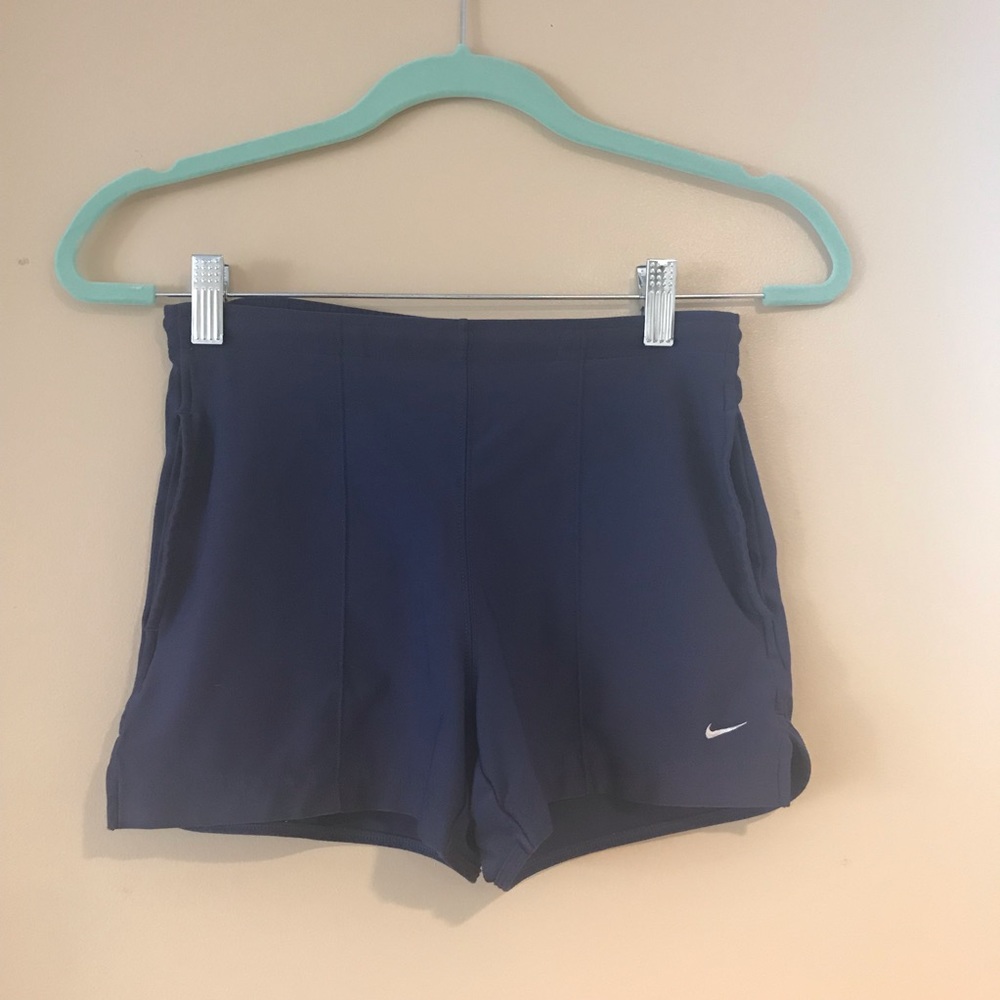 NIKE dry fit shorts-navy blue!!